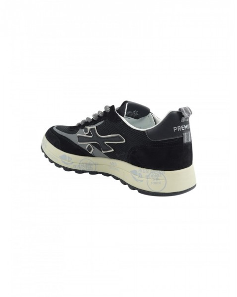 PQ---premiata---NOUS()72307230_3_P.JPG