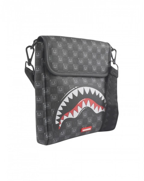 AR---sprayground---910B9314NSZ_2_P.JPG